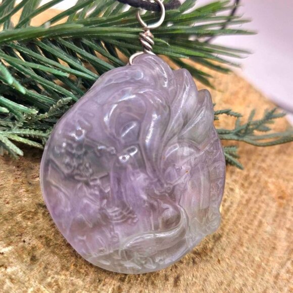 Nature Purple Fluorite Hand Carved Nine Tails Fox Pendant Necklace - Picture 8 of 10